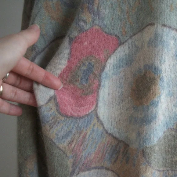 1980's Post Impressionism Floral Angora Knit Sweater - Picture 5 of 6